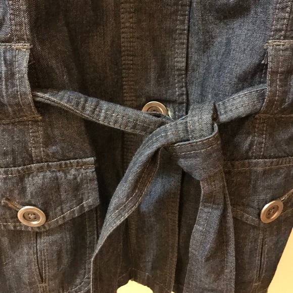 French cuff car length denim jacket - Picture 3 of 6